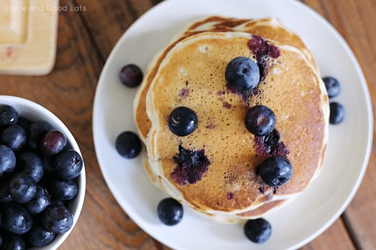 Blueberry Pancake Ring - The Sweet Cucina